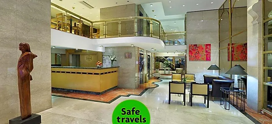 Hotel Dolmen