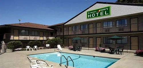 Langley Hwy Hotel