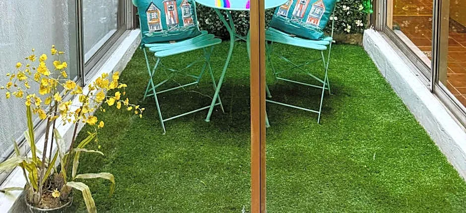 Beds & Sheets DOWNTOWN