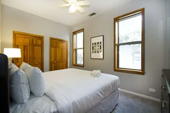 Handsome 4BR in Wrigleyville by Sonder