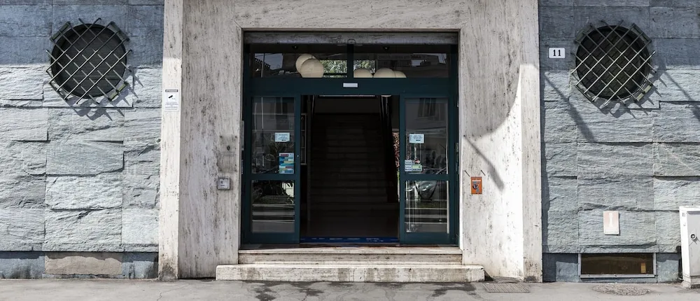 Open011 - Hostel