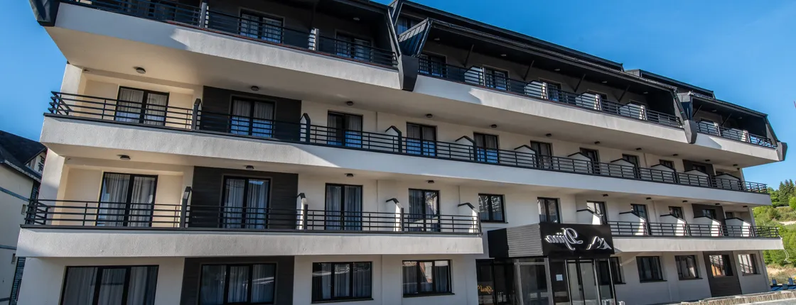 Hotel Djina