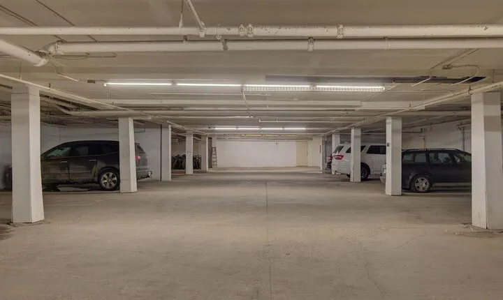 Atrium 104 Downtown Condos with on site Hot Tub