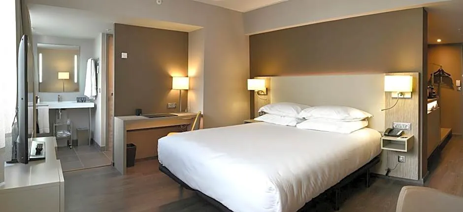 AC Hotel by Marriott Marseille Prado Velodrome