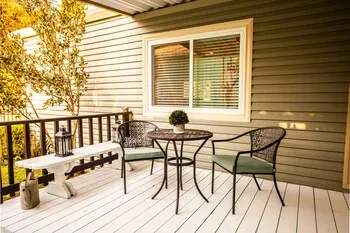 Cozy Country In Sebastopol 2 Bedroom Home by RedAwning