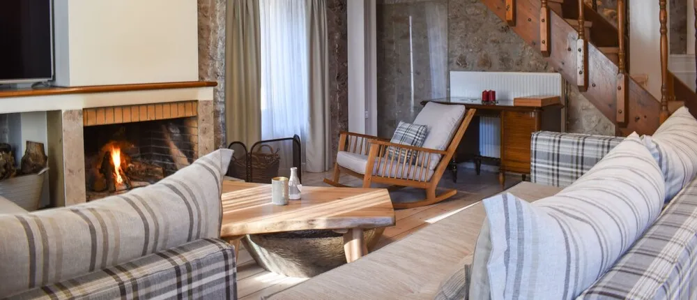 Secluded Mountain Refuge - Theonimfi Paradise Gem