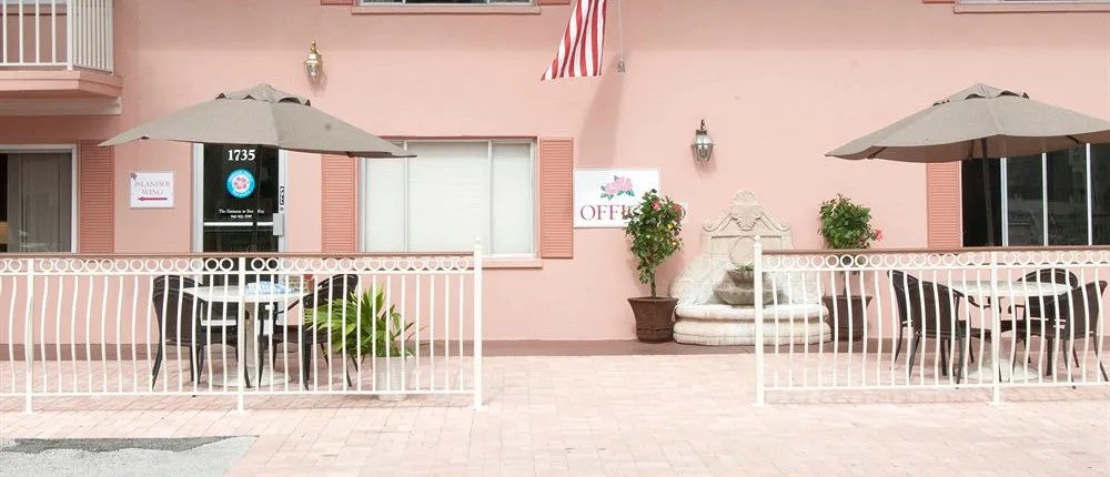 Hibiscus Suites - Gateway to Siesta Key