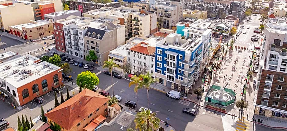 Urban Boutique Hotel