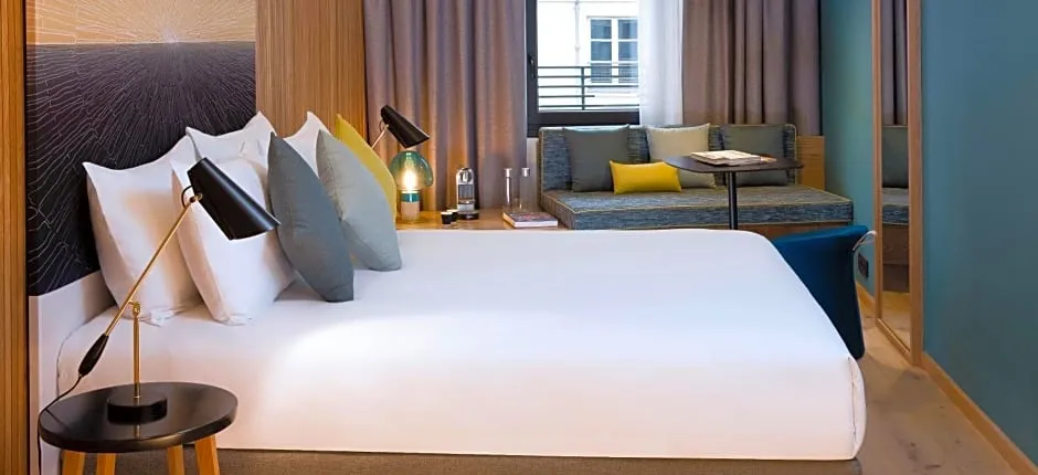 Drawing Hotel