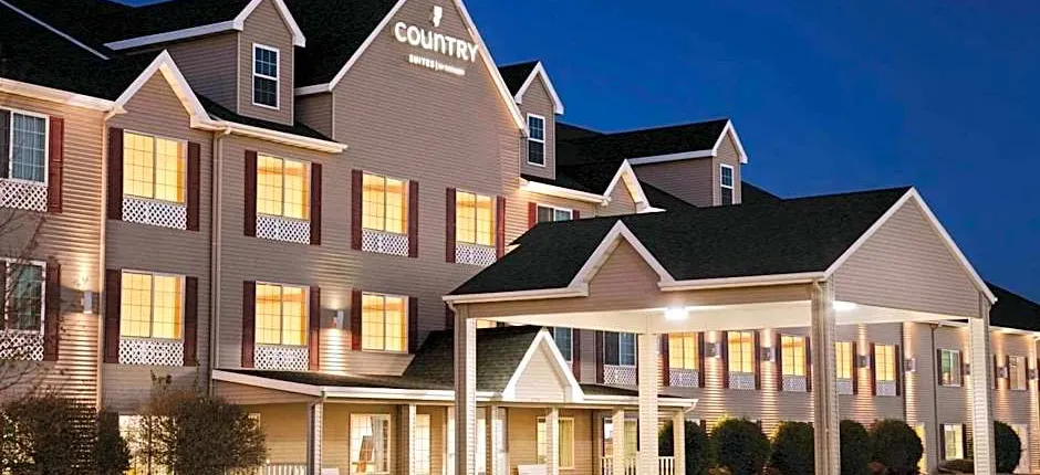 Country Inn & Suites by Radisson Bismarck Waterpark