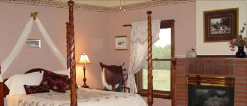 Point au Roche Lodge