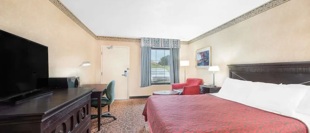 Days Inn & Suites by Wyndham York