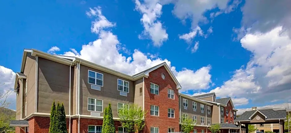 Country Inn & Suites by Radisson, Boone, NC