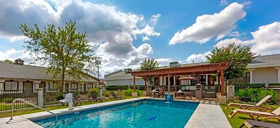 Best Western Post Oak Inn