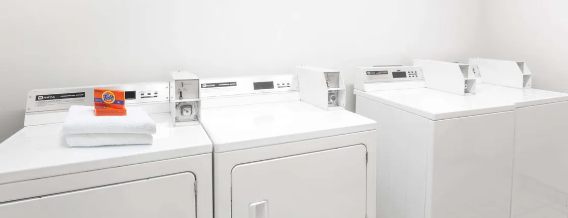 Super 8 by Wyndham Redmond