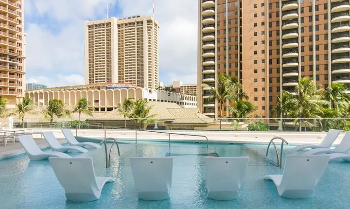 Ilikai Tower One Bedroom Lagoon View Waikiki Condos With Lanai & Free Wifi