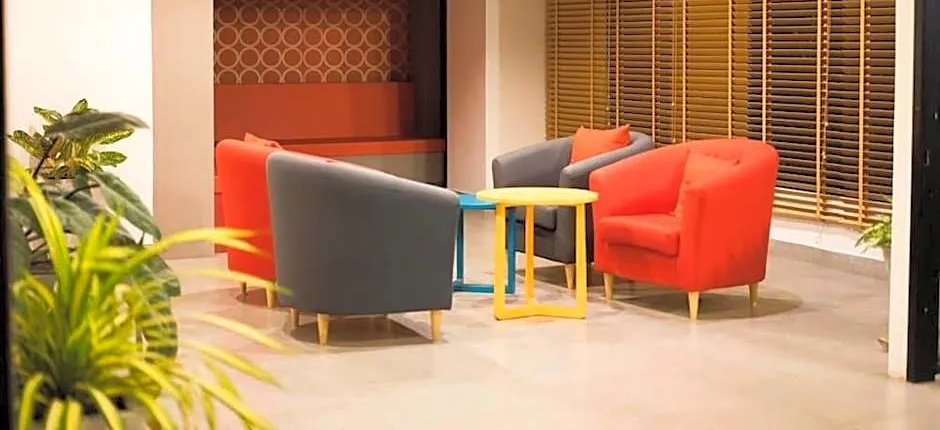 Aparthotel Live at Home Sukhumvit 105
