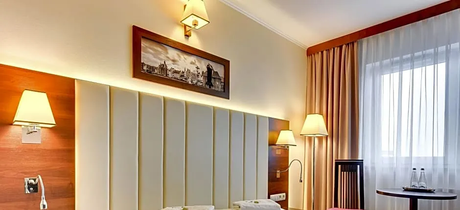 Amber Hotel