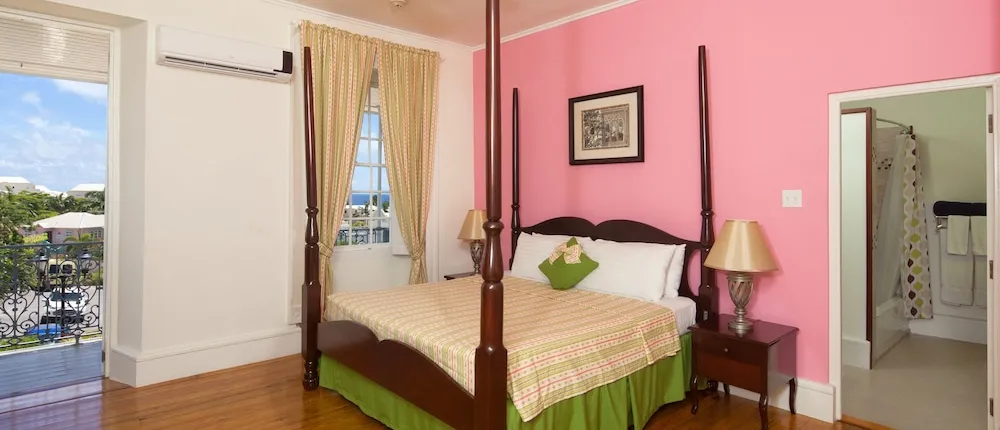 Savannah Beach Club Hotel & Spa