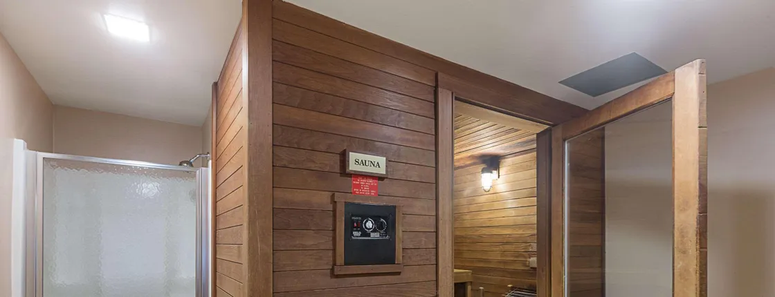 Quality Suites Lansing