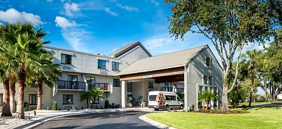 DoubleTree by Hilton Gainesville
