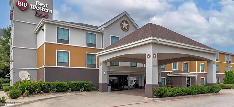 Best Western Plus Denton Inn & Suites