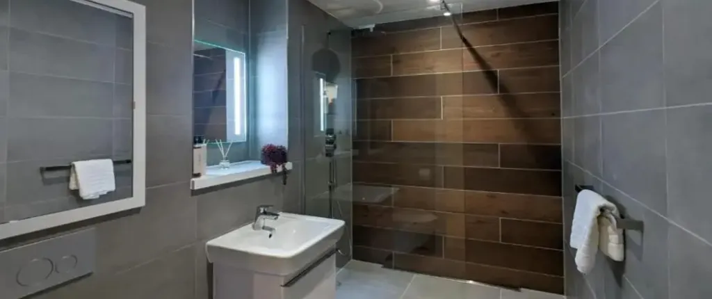 Manchester Townhouses by Charles Hope