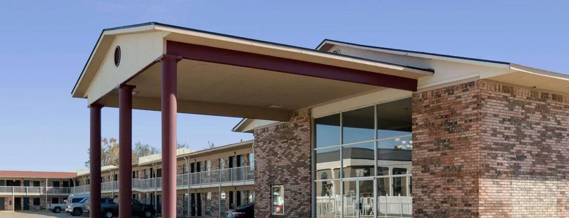 Econo Lodge Russellville I-40