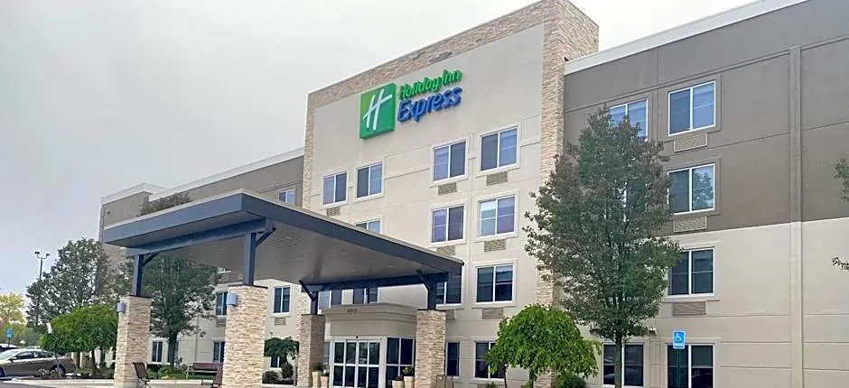 Holiday Inn Express Wixom By IHG