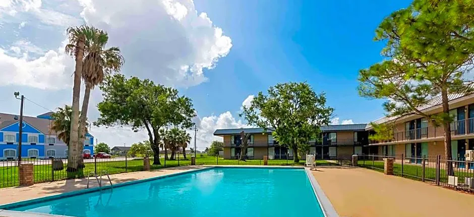 Studio 6 Port Lavaca, TX