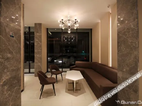 City Comfort Inn Hotel (Wuhan Huashida Huaqian Subway Station)