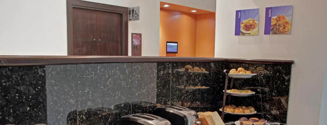 Holiday Inn Express San Jose Forum, an IHG Hotel