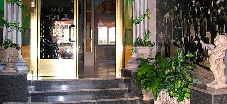 Hotel Fray Juán Gil