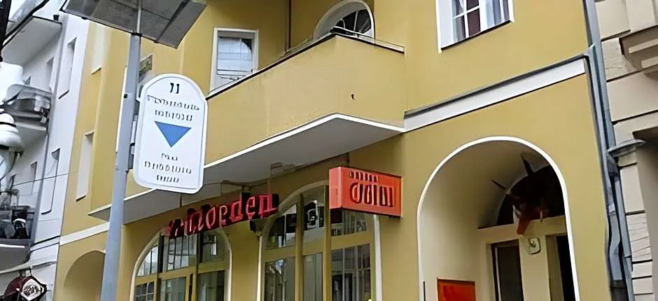 Hotel Castell am Kurfurstendamm