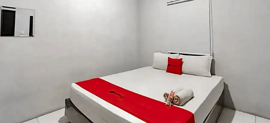 RedDoorz near Exit Toll Pasteur 4