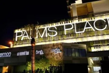 Palms Place Beautiful 51st Floor with Mountain Views