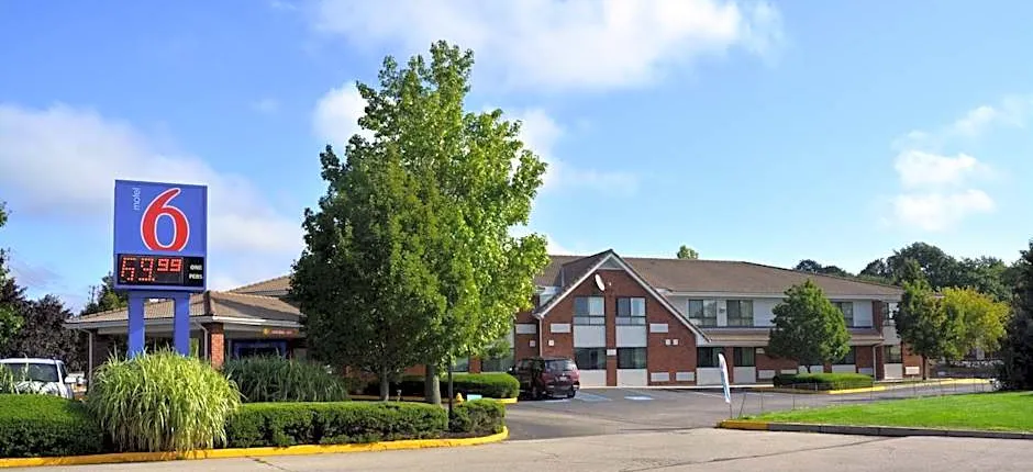 Motel 6-Newport, RI