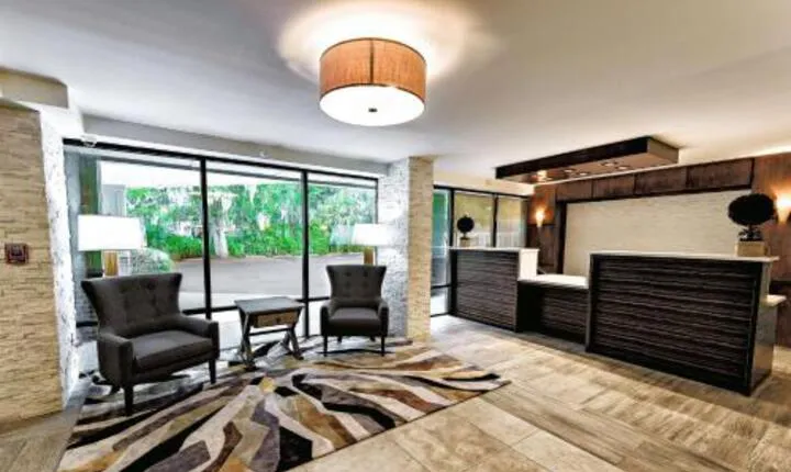 Best Western Ocean Breeze Inn