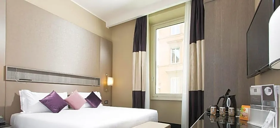 Rome Life Hotel