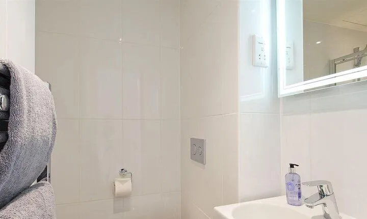 Go Native Aldgate East