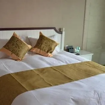 Tujia Sweetome Vacation Rentals (Dongjun Plaza)