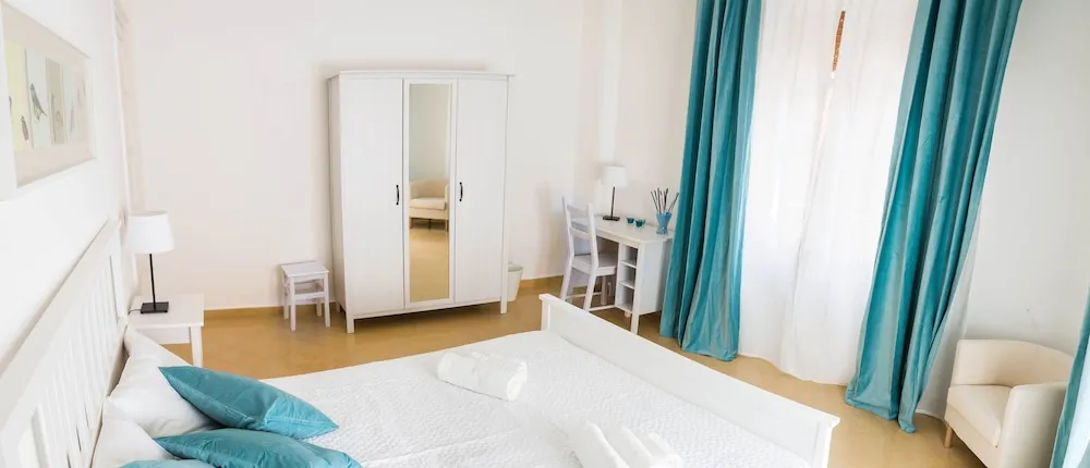 Borzì City Center Rooms - B & B