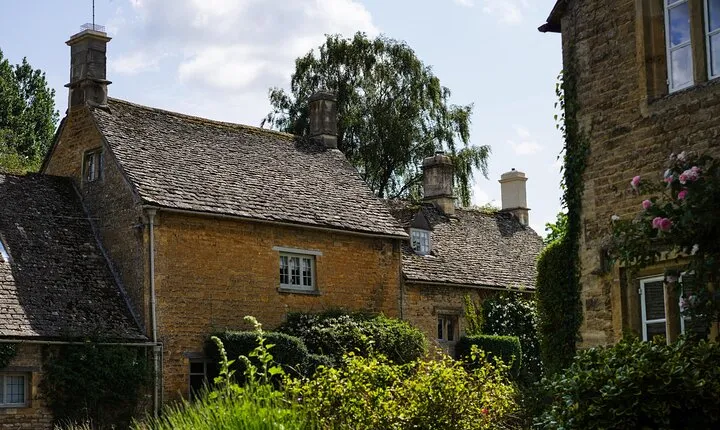Oxford and Cotswolds Tour with Country Pub Lunch from London