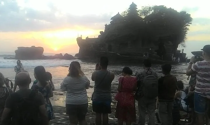 Best of Bali : Ubud, Rice terrace, Tanah lot temple with Lunch