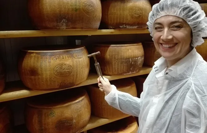 Private Emilian Food and Wine Tasting Tour in Modena