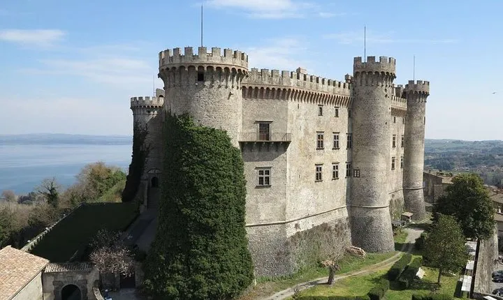 From Rome: full-day private tour to Bracciano, Tarquinia, Sutri