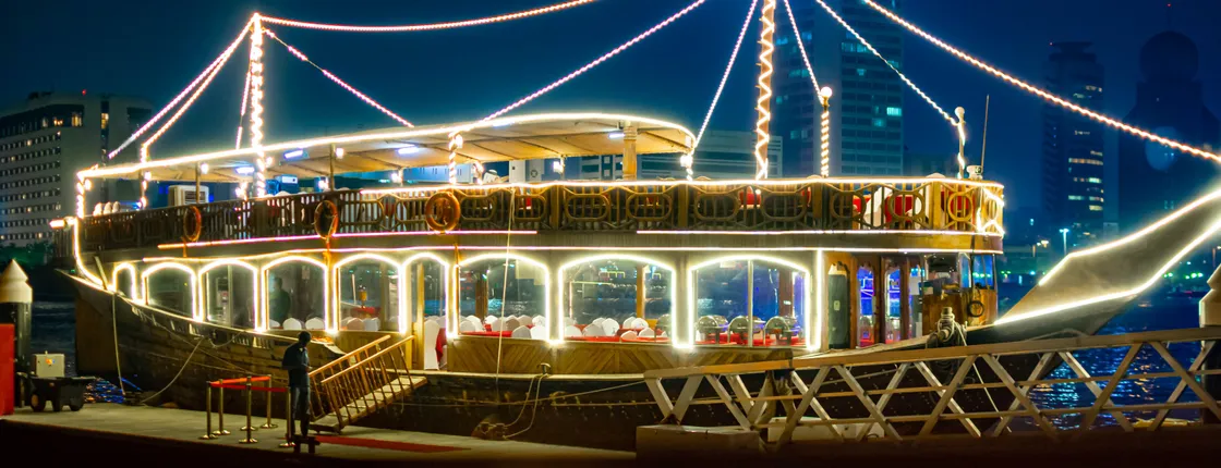 Dhow dinner cruise with transfer from Ajman