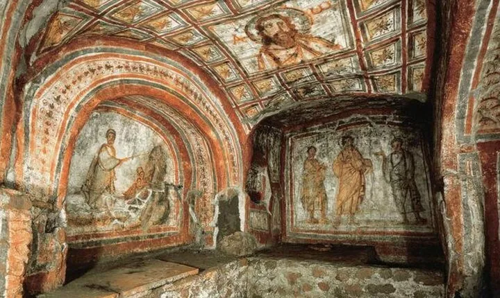 3-Hour Catacumbs and Appian Way Park Guided Tour in Golf Car Pickup