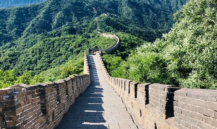Great Wall Ticket with Hotel Pick Up and Drop Off