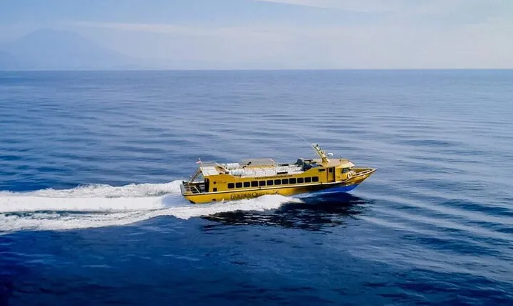 Ferry Transfer Between Padang Bai and Lombok